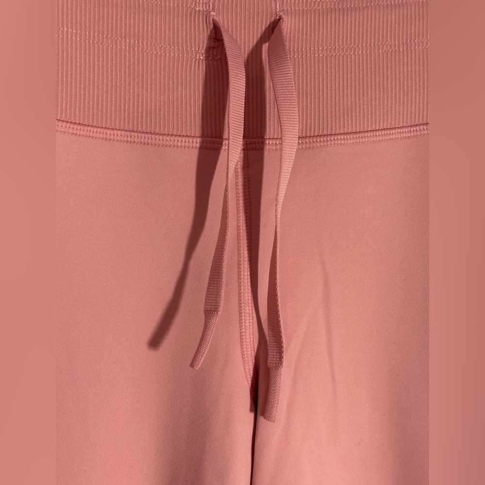 Under Armour Women's Pink Leggings - Picture 4 of 14